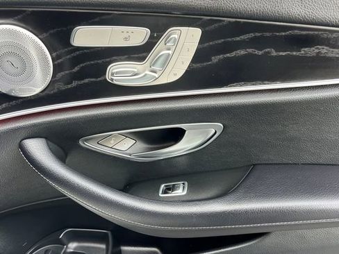 Used 2020 Mercedes-Benz E 350 Sedan image 19