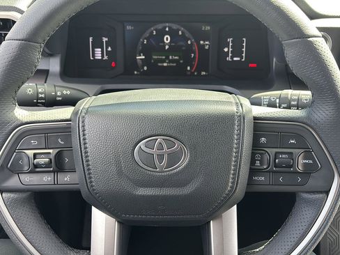 New 2026 Toyota 4Runner SR5 image 21