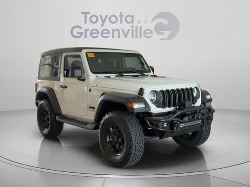 Used 2026 Jeep Wrangler Sport AWD/4WD image 8