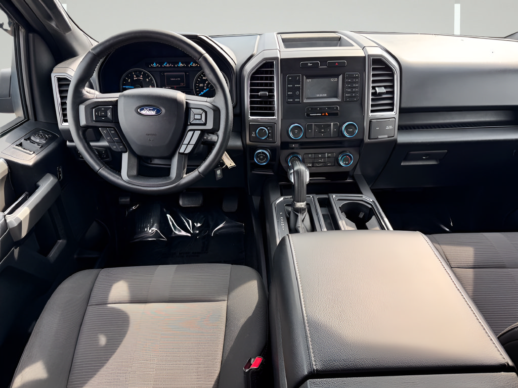 Used 2017 Ford F150 XLT w/ Equipment Group 301A Mid AWD/4WD image 9