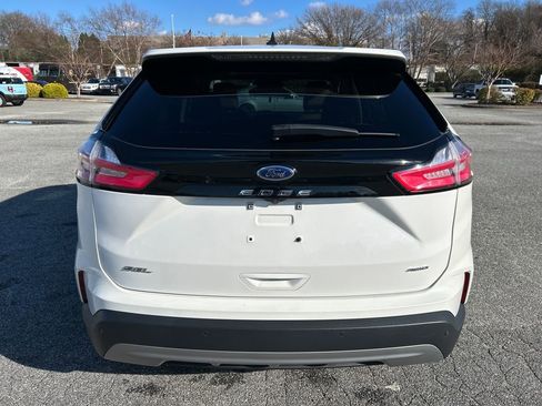 Used 2022 Ford Edge SEL w/ Convenience Package image 5