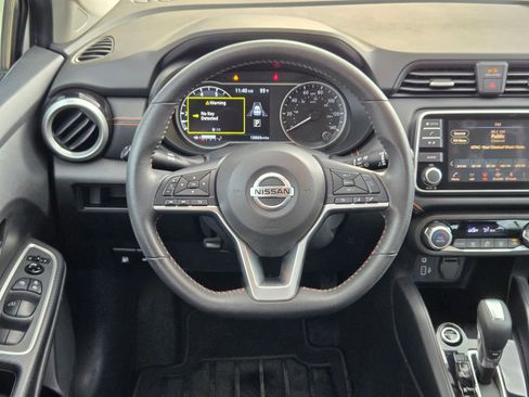 Used 2022 Nissan Versa SR w/ Electronics Package image 21