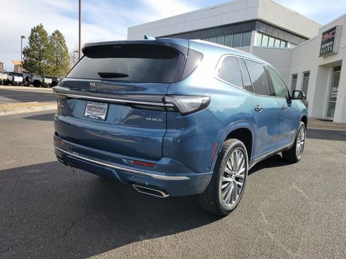 New 2026 Buick Enclave Avenir w/ Super Cruise Package FWD image 3