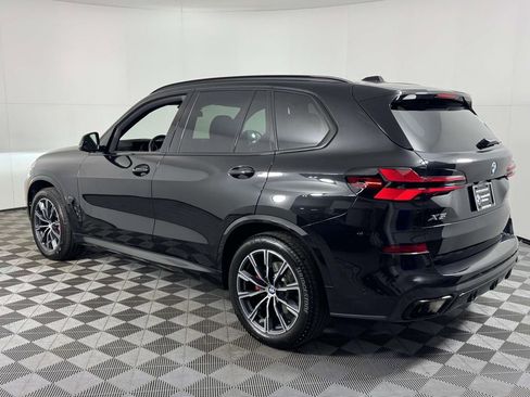 Used 2024 BMW X5 xDrive40i w/ M Sport Package AWD/4WD image 8