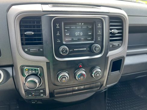 Used 2017 RAM 1500 Express AWD/4WD image 20