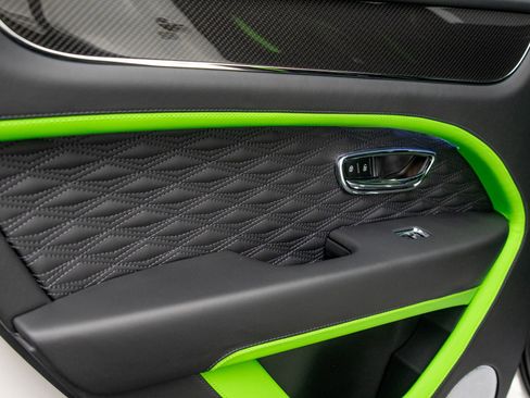 New 2026 Bentley Bentayga Speed image 24