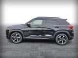 Used 2022 Chevrolet TrailBlazer RS w/ Sun and Liftgate Package image 2