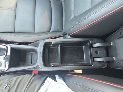 Used 2025 Chevrolet TrailBlazer RS w/ Convenience Package image 23