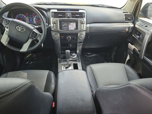 Used 2016 Toyota 4Runner SR5 Premium AWD/4WD image 9