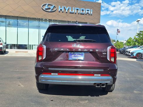 Used 2023 Hyundai Palisade Calligraphy w/ Cargo Package AWD/4WD image 4