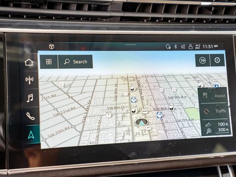 Used 2023 Audi Q8 Premium Plus w/ Premium Plus Package image 31