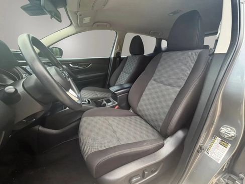 Used 2019 Nissan Rogue Sport SV FWD image 14