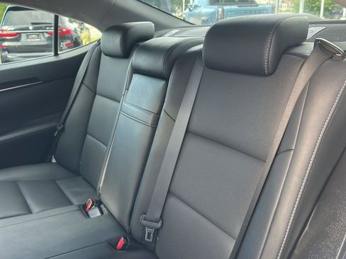 Used 2016 Lexus ES 350 w/ Accessory Package FWD image 20
