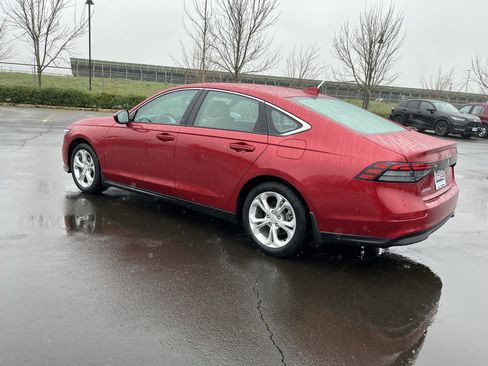 Used 2023 Honda Accord LX image 3