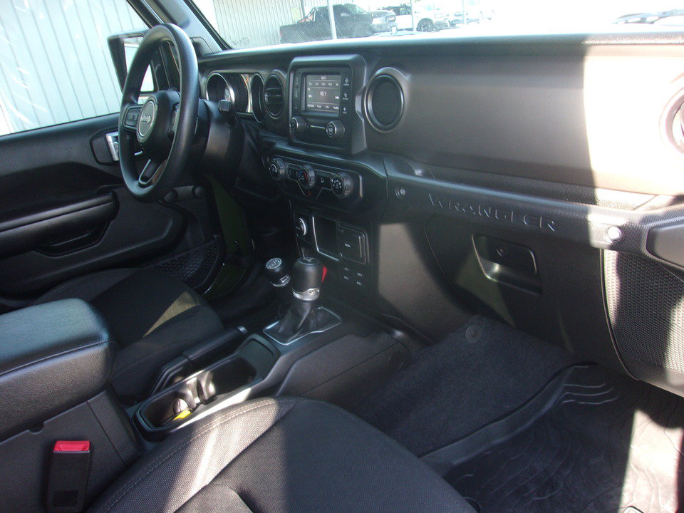 Used 2021 Jeep Wrangler Sport AWD/4WD image 11