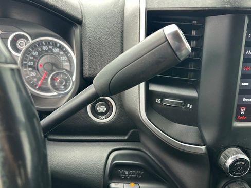 Used 2019 RAM 3500 Big Horn image 24