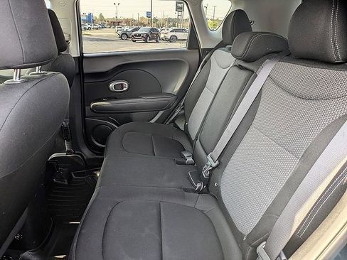Used 2019 Kia Soul + image 26