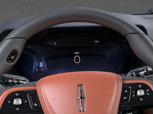 New 2026 Lincoln Aviator Reserve AWD/4WD image 13