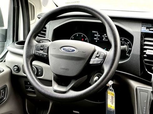 Used 2023 Ford Transit 350 XLT image 28