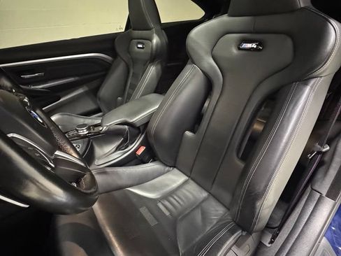 Used 2018 BMW M4 Coupe RWD image 14