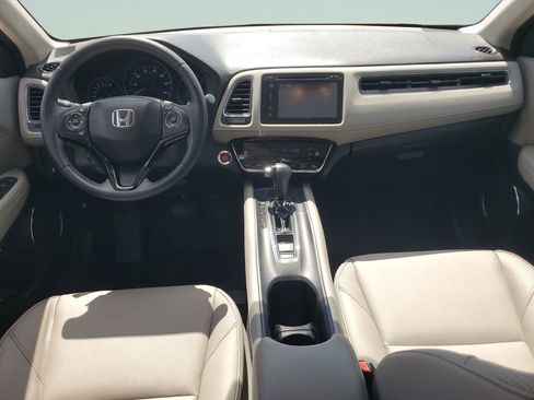Used 2018 Honda HR-V EX-L image 11