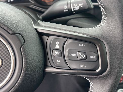 New 2026 Jeep Gladiator Willys AWD/4WD image 17