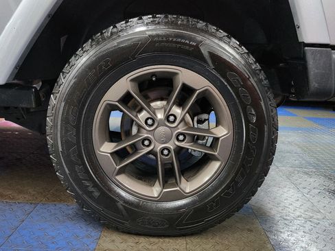 Used 2017 Jeep Wrangler Sahara image 72