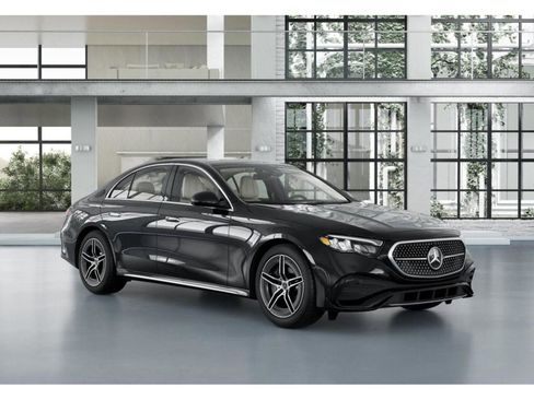 New 2026 Mercedes-Benz E 450 4MATIC Sedan image 11