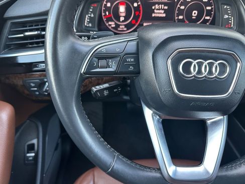Used 2018 Audi Q7 3.0T Prestige image 40