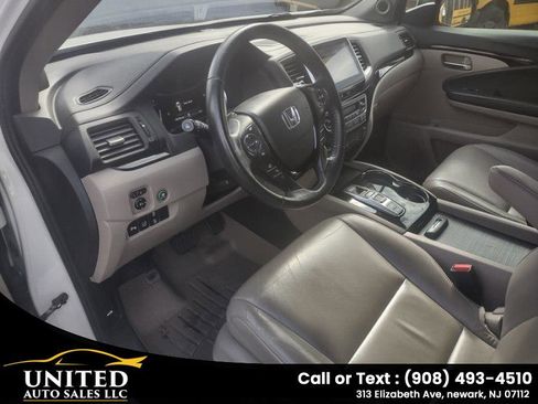 Used 2016 Honda Pilot Touring image 15