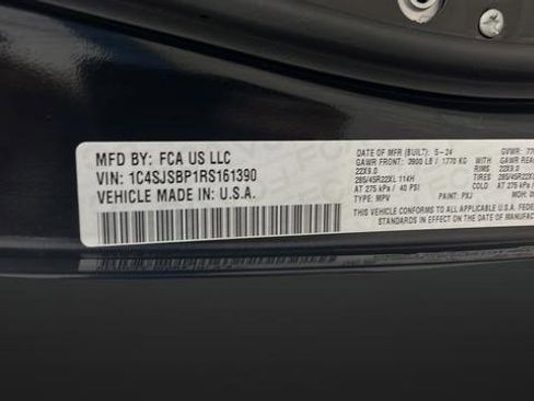 Used 2024 Jeep Wagoneer L Series II w/ Convenience Group I image 30