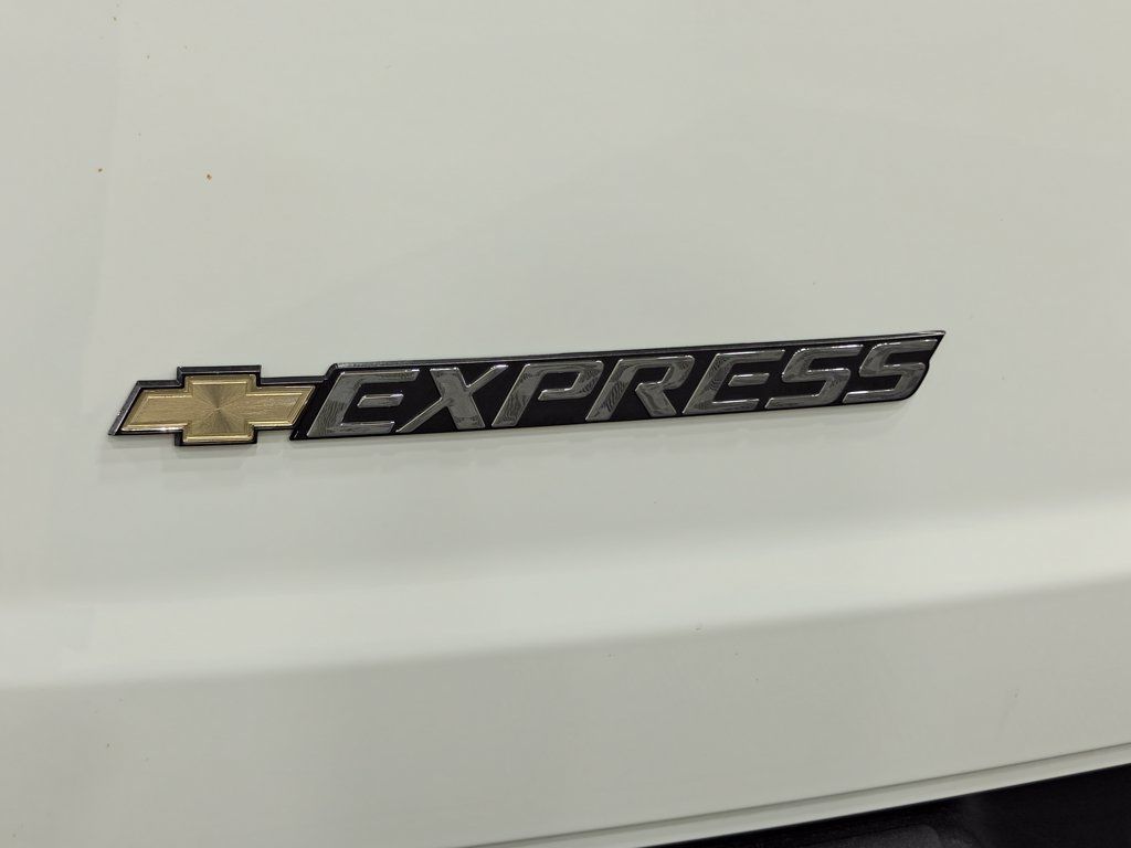 Used 2022 Chevrolet Express 2500 w/ Driver Convenience Package RWD image 35