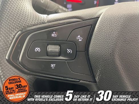 Certified 2025 Chevrolet Trax LS image 22