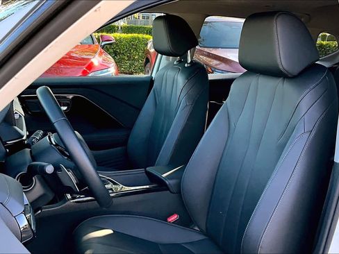 Certified 2025 Acura ADX image 8