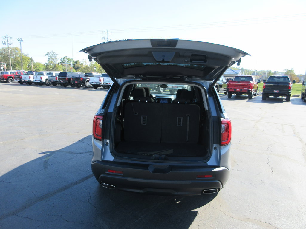 Used 2022 GMC Acadia SLE w/ Driver Convenience Package FWD image 7