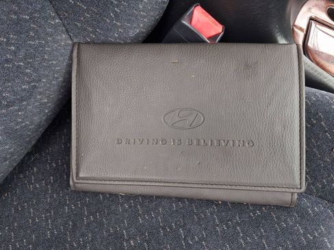 Used 2004 Hyundai Sonata FWD image 35