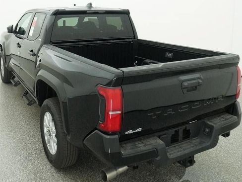 New 2026 Toyota Tacoma SR5 AWD/4WD image 6