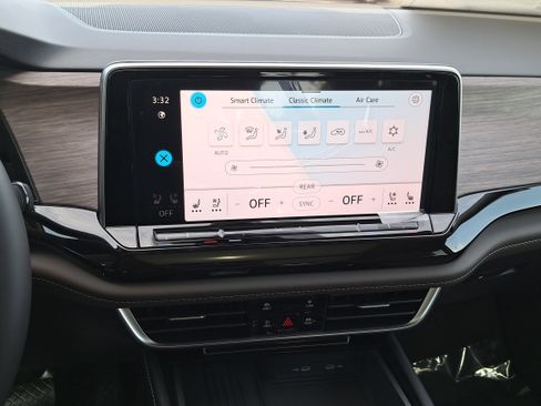 New 2026 Volkswagen Atlas SEL image 21