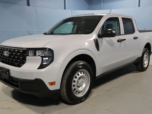 New 2026 Ford Maverick XL AWD/4WD image 19