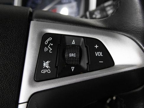 Used 2015 Chevrolet Equinox LTZ image 30