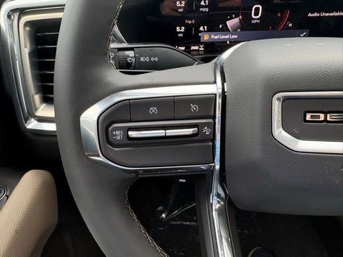 New 2026 GMC Canyon Denali w/ LPO, Denali Black Edition image 23