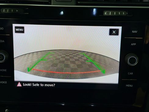 Used 2018 Volkswagen GTI S image 18