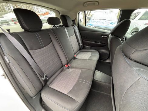 Used 2020 Nissan Leaf SV Plus image 14