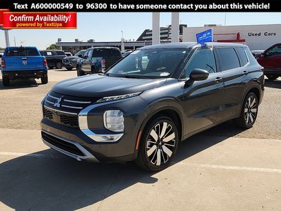 Used 2025 Mitsubishi Outlander SE