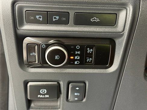 Used 2023 Ford F150 Lariat w/ Equipment Group 502A High AWD/4WD image 37