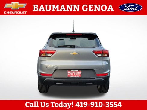 Used 2023 Chevrolet TrailBlazer LS AWD/4WD image 4