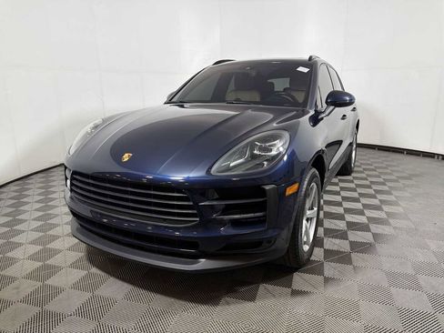 Used 2021 Porsche Macan image 3