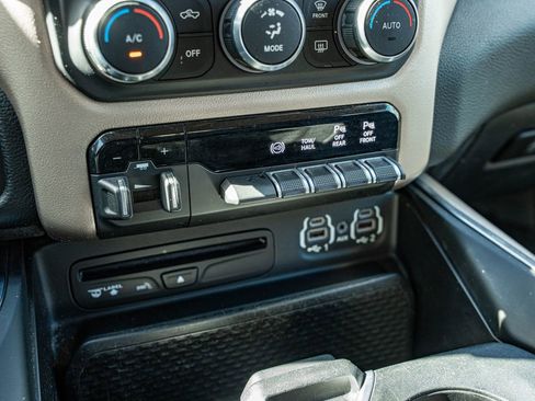 Used 2019 RAM 3500 Laramie AWD/4WD image 27