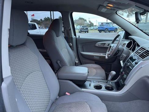 Used 2012 Chevrolet Traverse LS image 9
