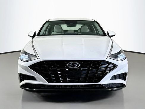 Used 2021 Hyundai Sonata SEL FWD image 2